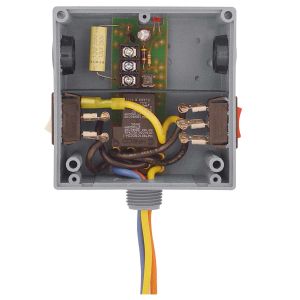 Enclosed Power Control Relay, 20 Amps